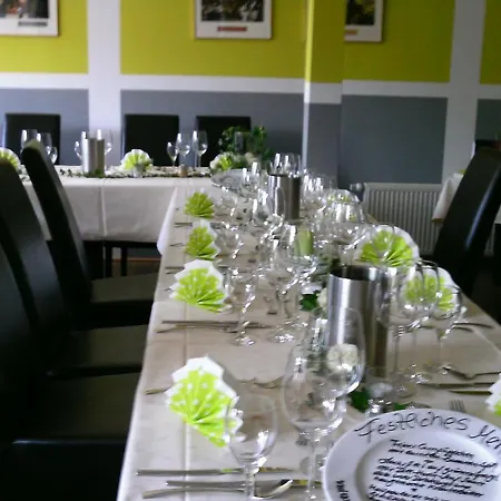 Gast-und Weinhaus Zwiebelturm Kerken