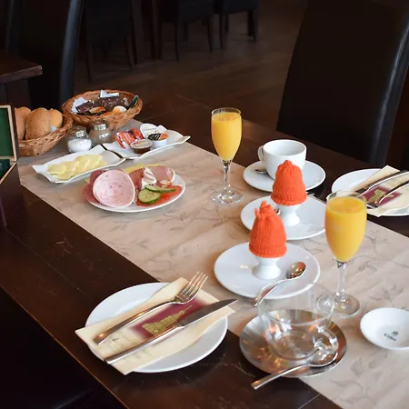 Gaestehaus Zwiebelturm 3* Kerken