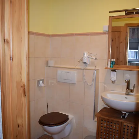 Gaestehaus Zwiebelturm Penzion Kerken