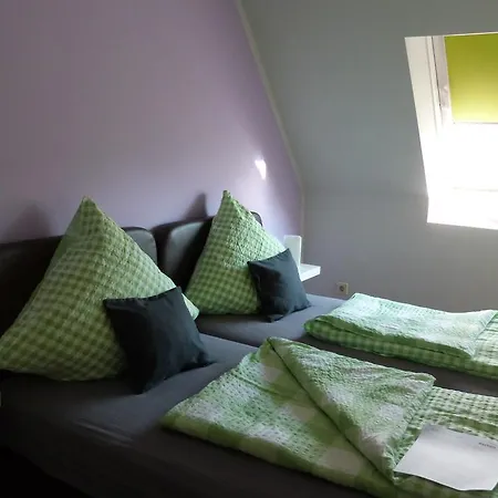 Penzion Gaestehaus Zwiebelturm 3*