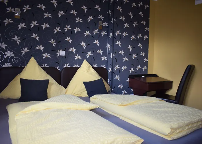 Pensjonat Gaestehaus Zwiebelturm Kerken